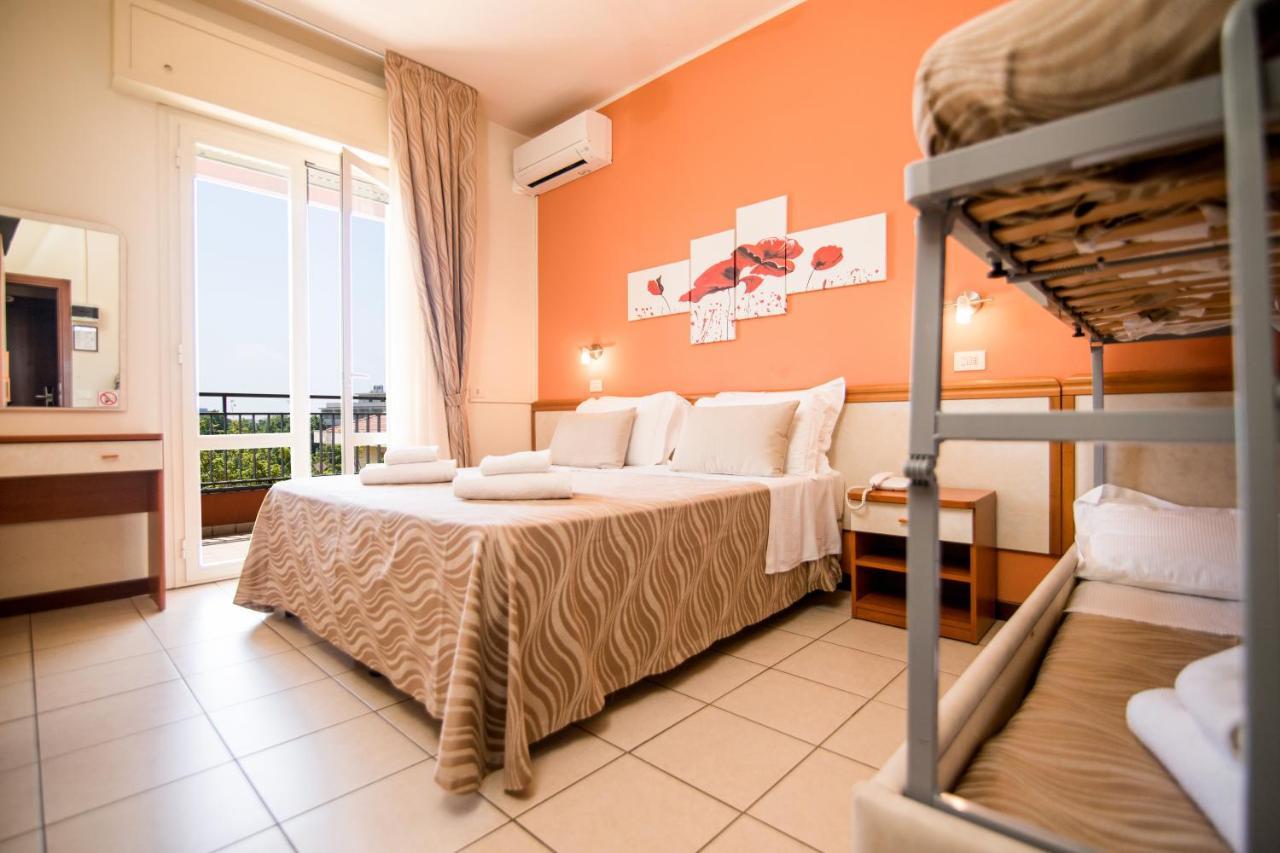 Unique Hotel Cesenatico Εξωτερικό φωτογραφία