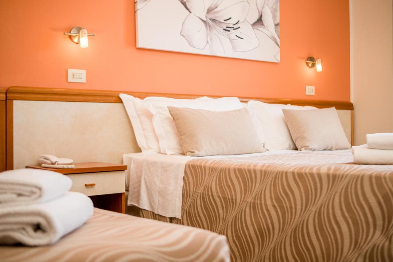 Unique Hotel Cesenatico Εξωτερικό φωτογραφία