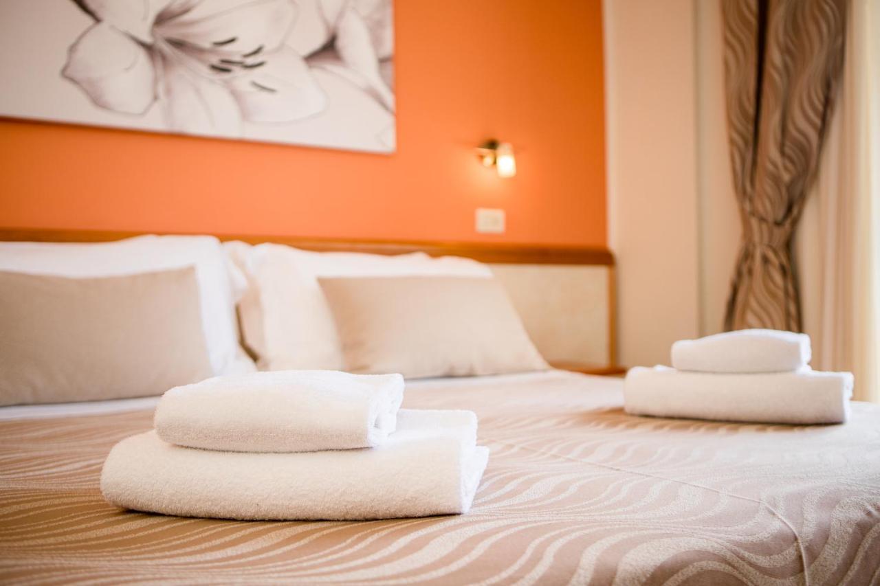 Unique Hotel Cesenatico Εξωτερικό φωτογραφία